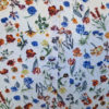 T-shirt med blomster - Billede 2